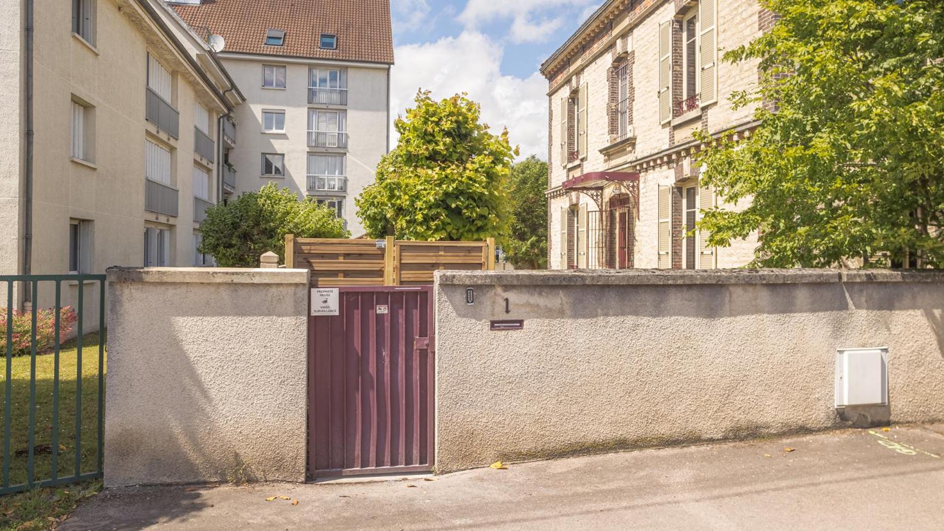Bonappart 1 - Charme Napoleonien & Confort Troyes Dış mekan fotoğraf